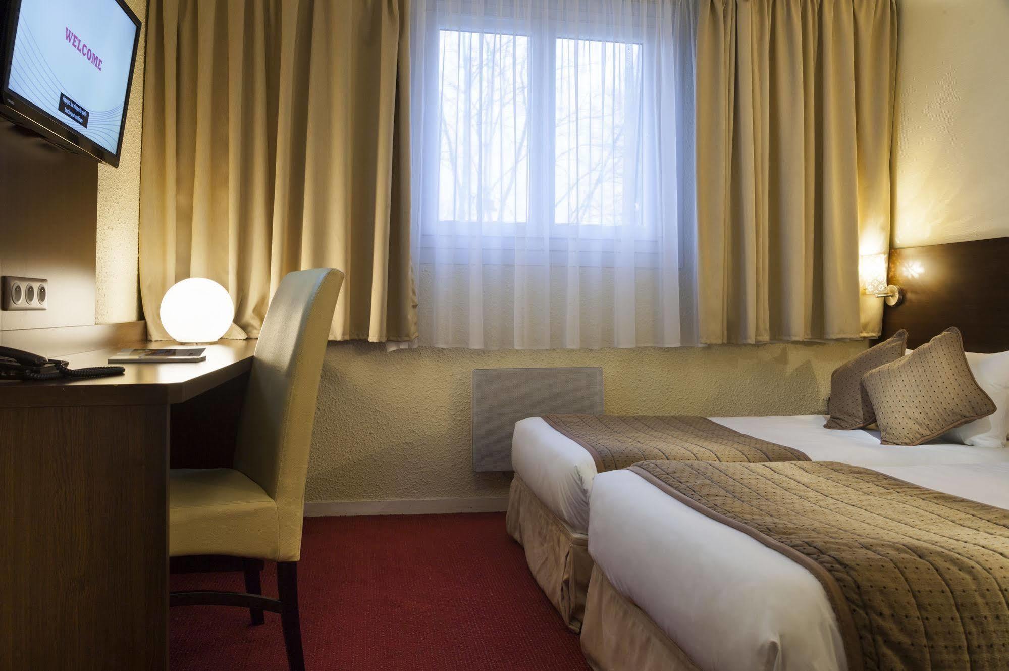The Originals City, Hotel Paris Sud, Orly-Draveil Buitenkant foto